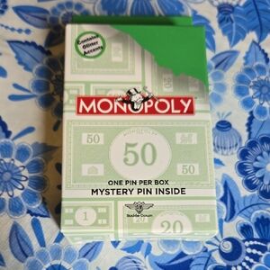 Monopoly Mystery Pin Box - Green